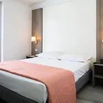 La Mela 호텔 3*