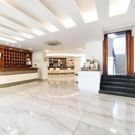 La Mela Otel