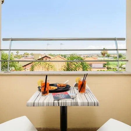 La Mela Hotel Varcaturo
