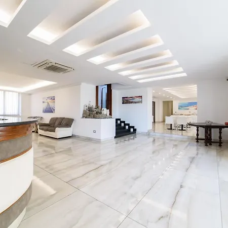 La Mela Hotel Varcaturo