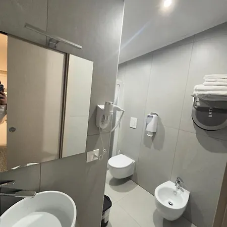 La Mela Hotell