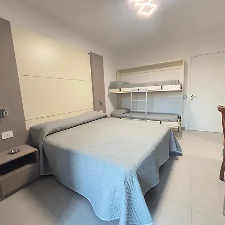La Mela Hotel Varcaturo