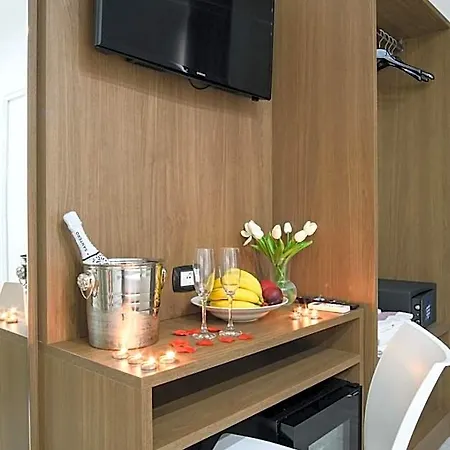 La Mela Hotell