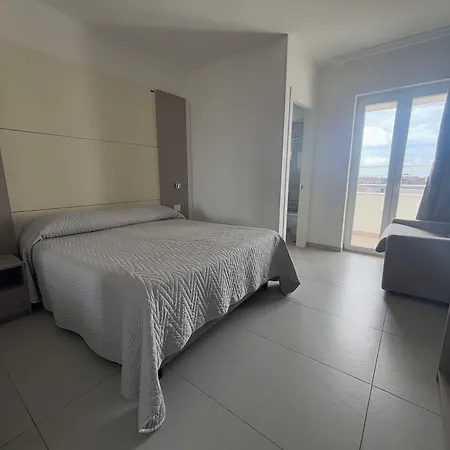 Hotel La Mela 3*